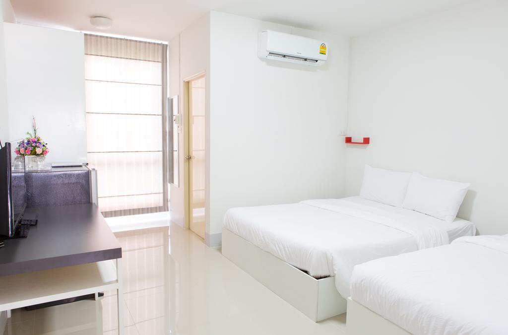 Honghub Sakon Hotel Sakon Nakhon Quarto foto